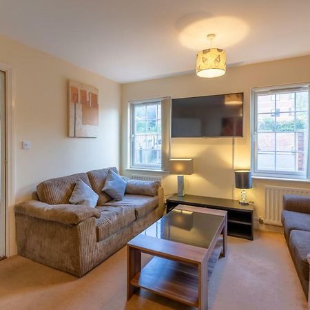 Newcastle City Centre Spacious Town House Free Parking And Wifi Zewnętrze zdjęcie